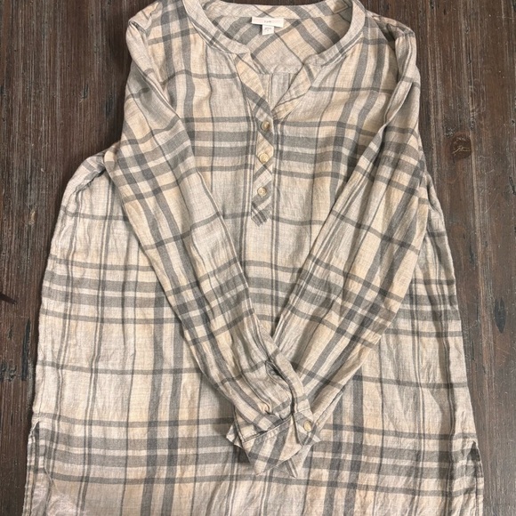 J. Jill Cream and Gray Button Down Shirt Relaxed Plaid Design - Picture 1 of 8